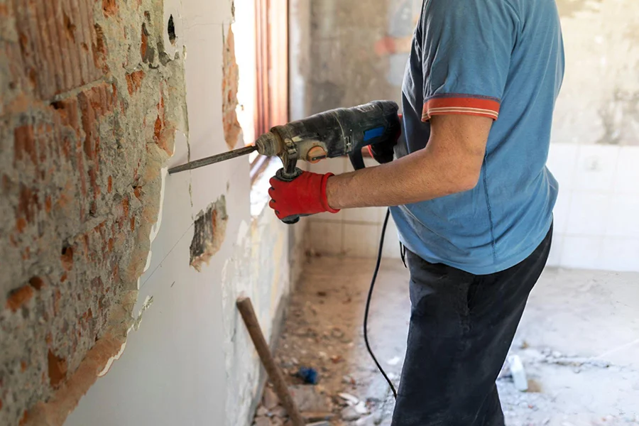 Cracked Wall / Structural Repair in Fond Du Lac, WI
